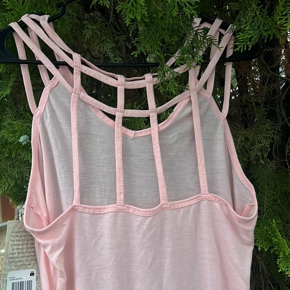 Balance Collection Top - Picture 5 of 6